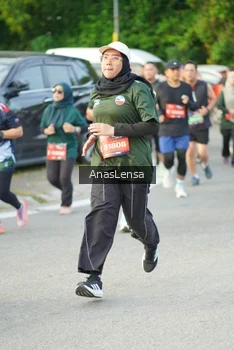 Runner Photo 3964045