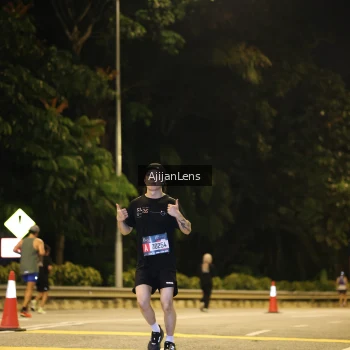 Runner Photo 3964046