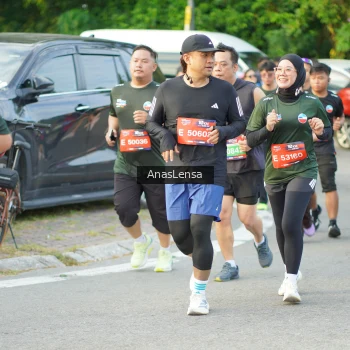 Runner Photo 3964063