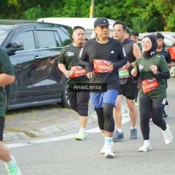Runner Photo 3964070
