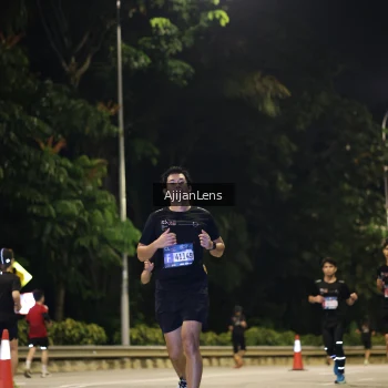 Runner Photo 3964071