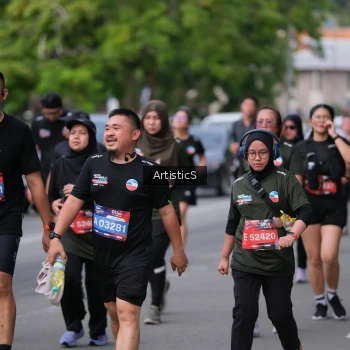 Runner Photo 3964076