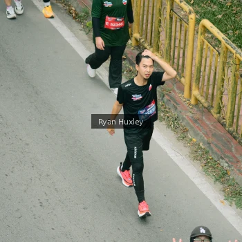 Runner Photo 3964094