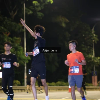 Runner Photo 3964101