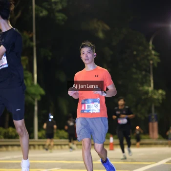Runner Photo 3964103