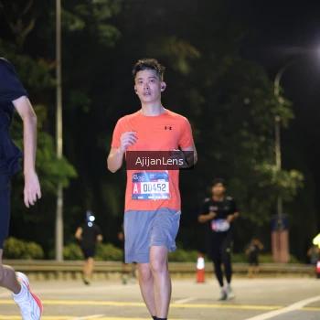 Runner Photo 3964115