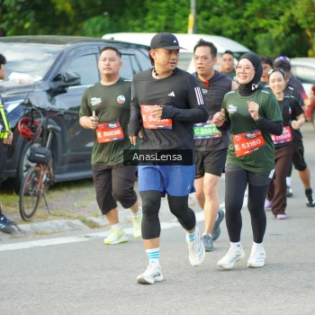 Runner Photo 3964131