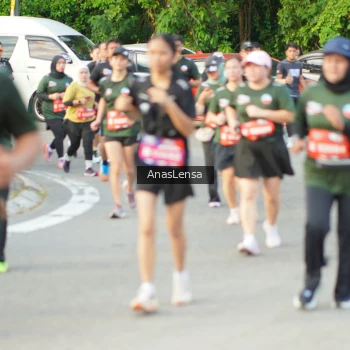 Runner Photo 3964136