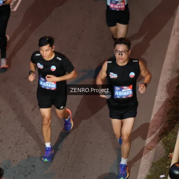 Runner Photo 3964165