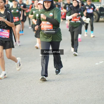 Runner Photo 3964182