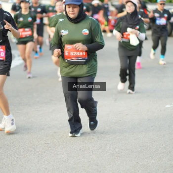 Runner Photo 3964190