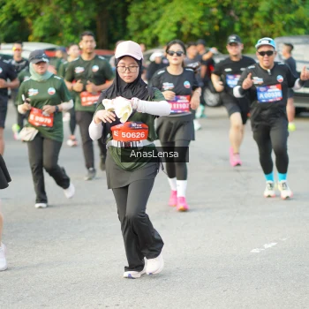 Runner Photo 3964213