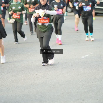 Runner Photo 3964216