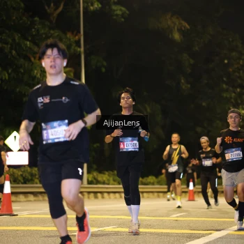 Runner Photo 3964230