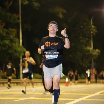 Runner Photo 3964243