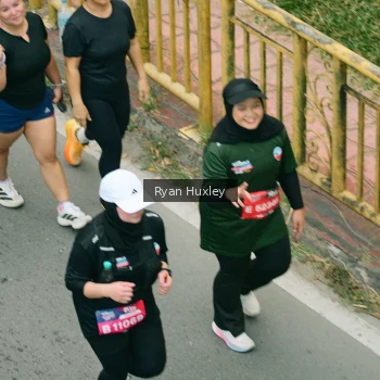 Runner Photo 3964248