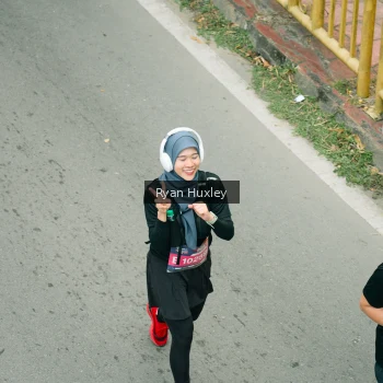 Runner Photo 3964326