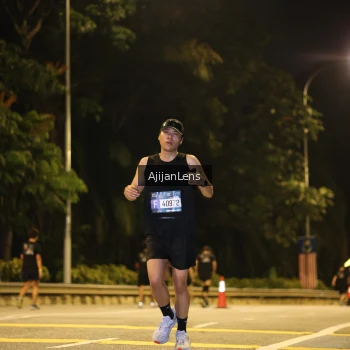 Runner Photo 3964343