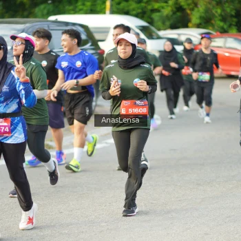 Runner Photo 3964346
