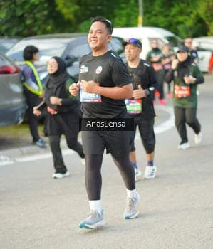 Runner Photo 3964369