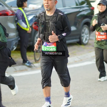 Runner Photo 3964375