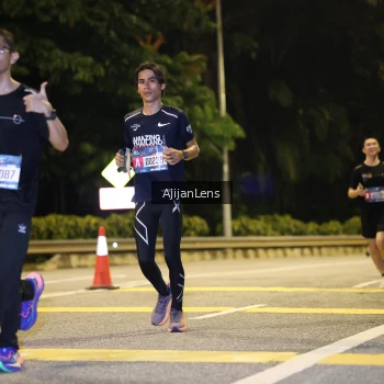 Runner Photo 3964376