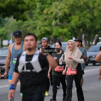 Runner Photo 3964381