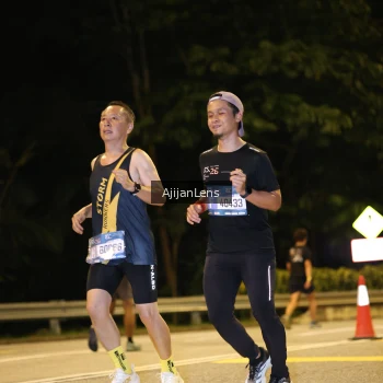 Runner Photo 3964393