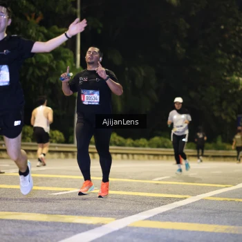Runner Photo 3964400