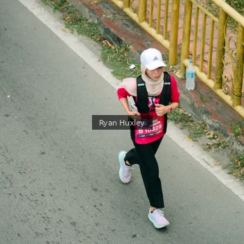 Runner Photo 3964407