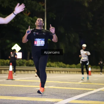 Runner Photo 3964409