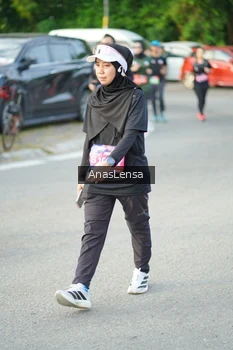 Runner Photo 3964436