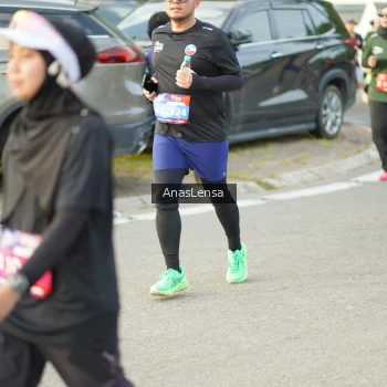 Runner Photo 3964444