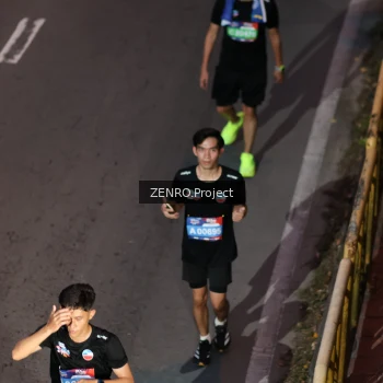 Runner Photo 3964457