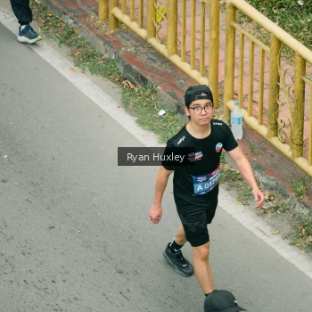 Runner Photo 3964474
