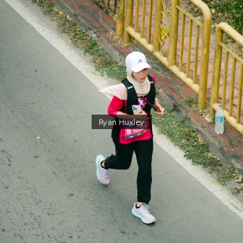 Runner Photo 3964488