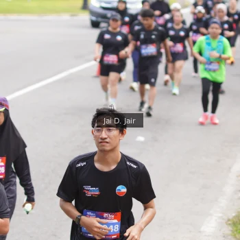 Runner Photo 3964492