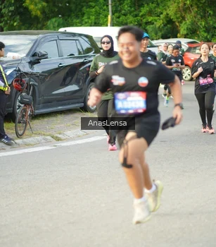 Runner Photo 3964503