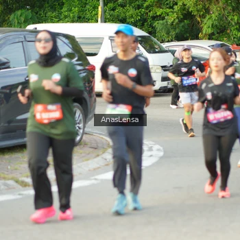 Runner Photo 3964505