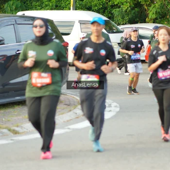 Runner Photo 3964507