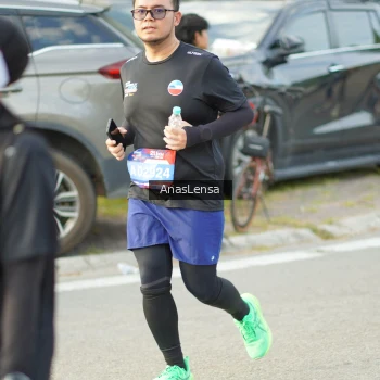 Runner Photo 3964511