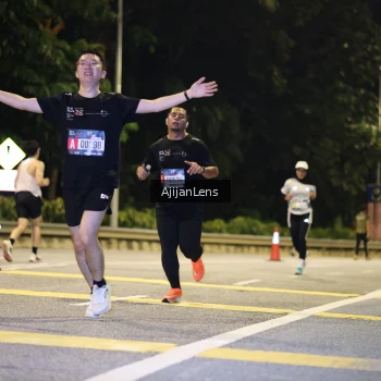 Runner Photo 3964512