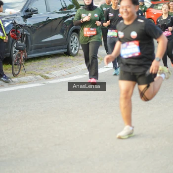 Runner Photo 3964539