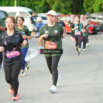 Runner Photo 3964542