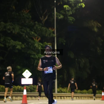 Runner Photo 3964545