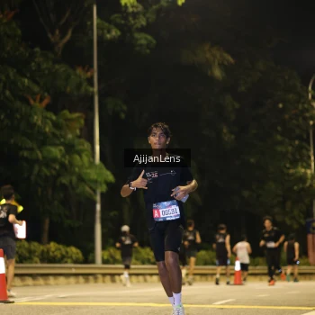 Runner Photo 3964549