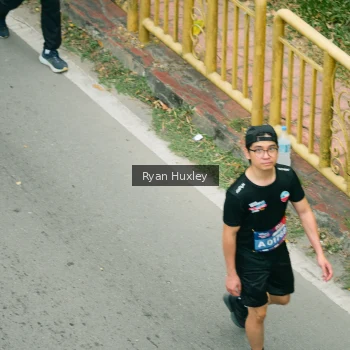 Runner Photo 3964557