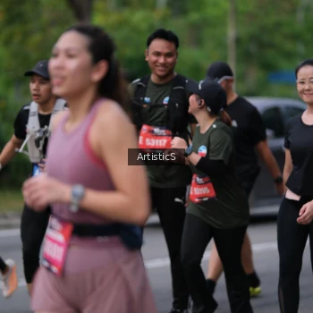 Runner Photo 3964558