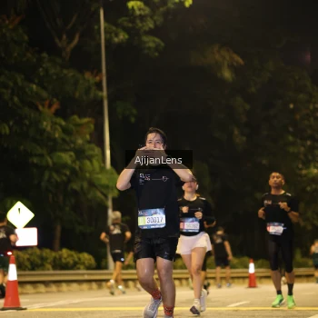 Runner Photo 3964564