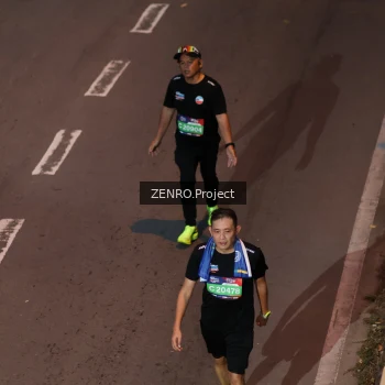 Runner Photo 3964565